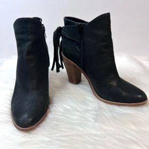 Vince Camuto Women’s Linford Black Suede Heel Boho Fringe Ankle Bootie Size 8.5